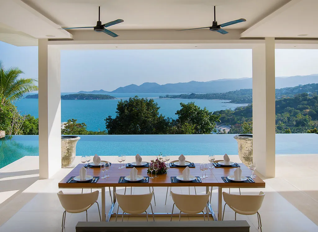 Infinity terrace dining with sea view, Koh Samui