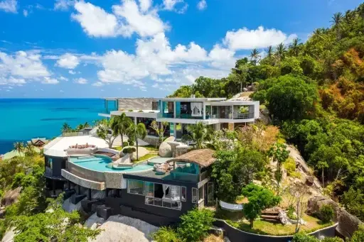 Five-Bedroom Freehold Sea View Villa with Infinity Pool in Chaweng Noi, Koh Samui