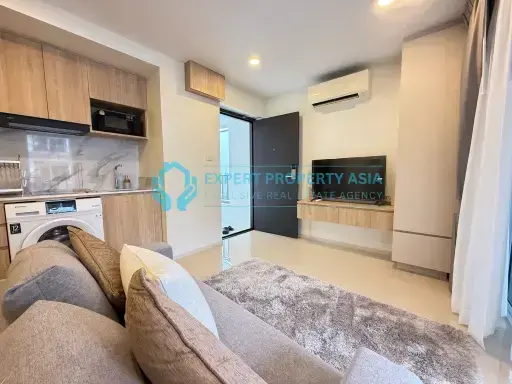 One-Bedroom Freehold Condo in Lamai, Koh Samui with Pool View