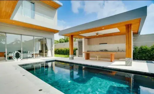 Four-Bedroom Infinity-Pool Villa- Bangrak, Koh Samui