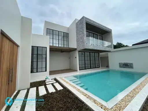 Modern Three-Bedroom Private Pool Villa in Bangrak, Koh Samui